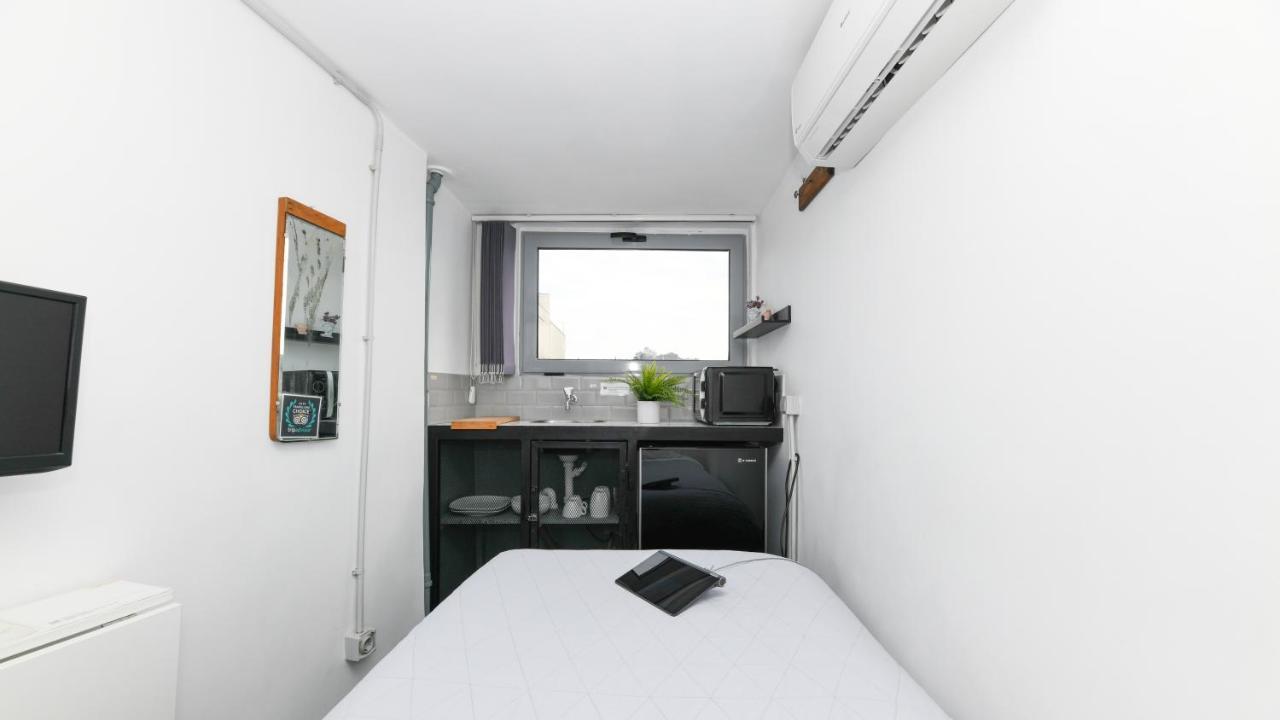 Monastiraki Citycenter Sleepbox- Unspoiled Athens Apartments מראה חיצוני תמונה
