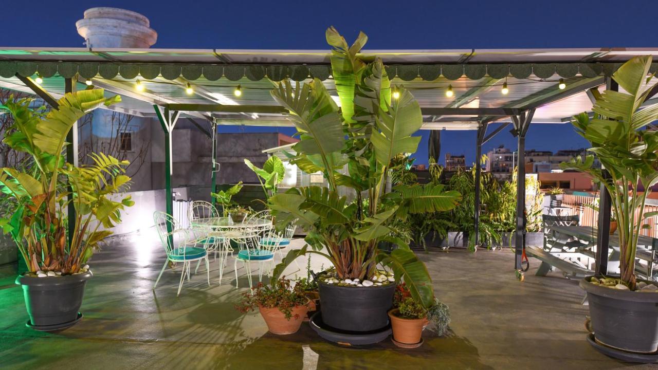Monastiraki Citycenter Sleepbox- Unspoiled Athens Apartments מראה חיצוני תמונה